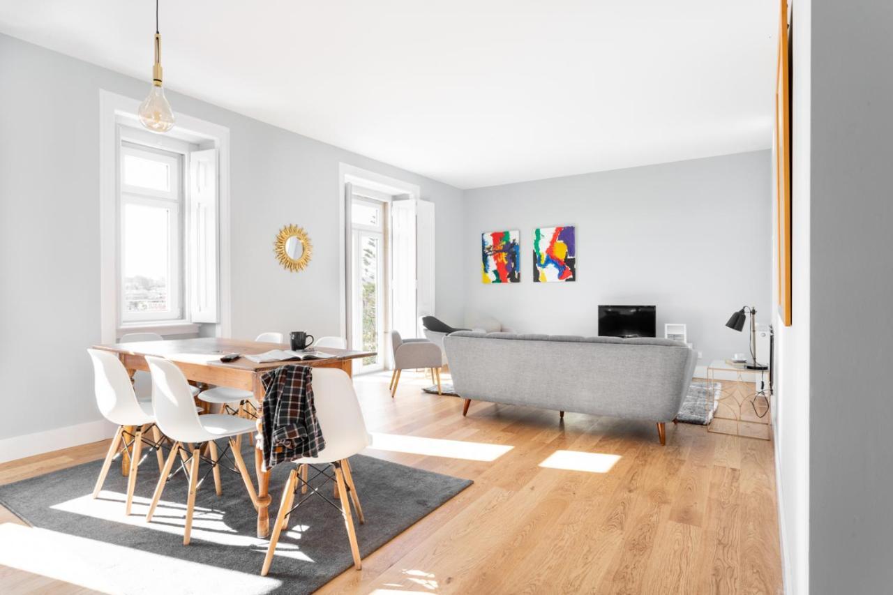 Joivy Marvelous 3-Bed Home With Astonishing View And Terrace, Nearby St George Castle Lissabon Buitenkant foto